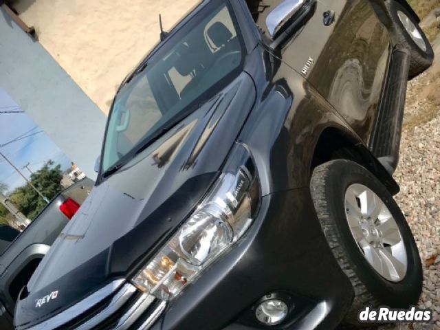 Toyota Hilux Usada en Córdoba, deRuedas