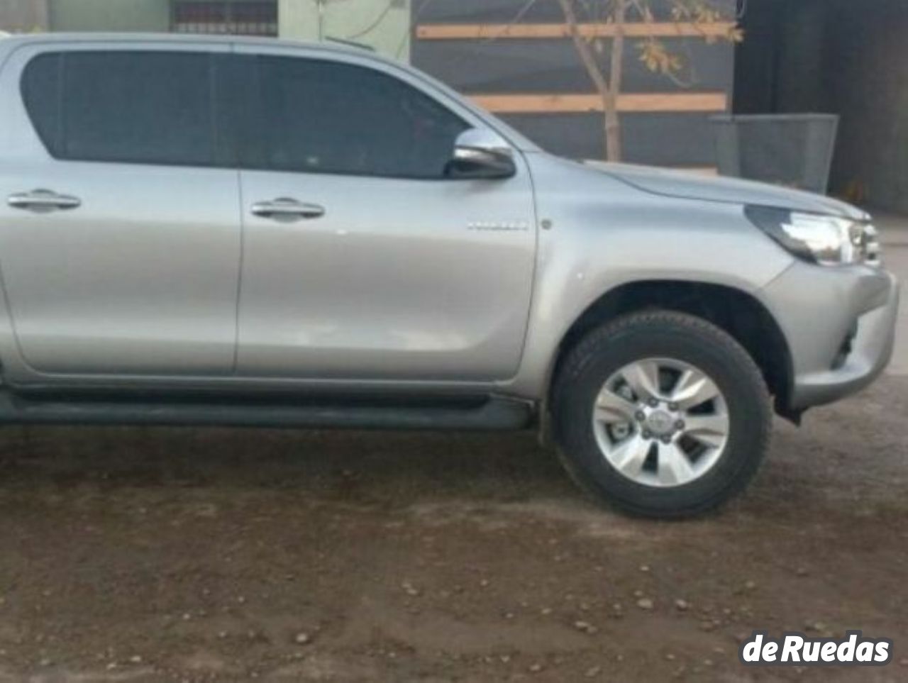 Toyota Hilux Usada en Mendoza, deRuedas