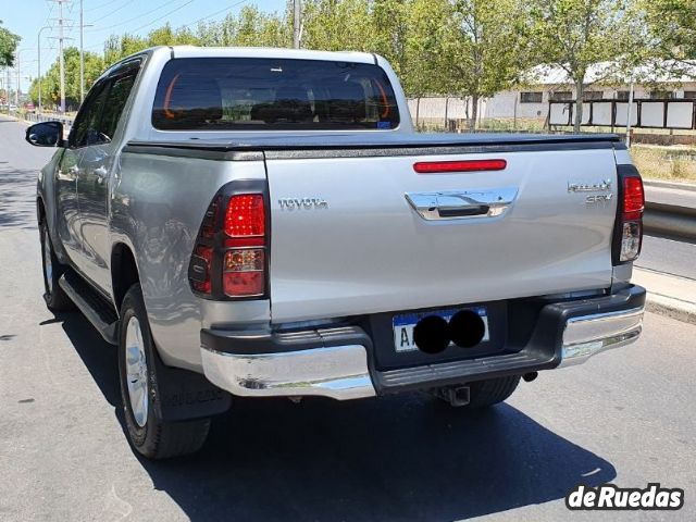 Toyota Hilux Usada en Mendoza, deRuedas
