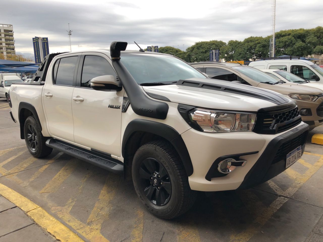 Toyota Hilux Usada en Mendoza, deRuedas
