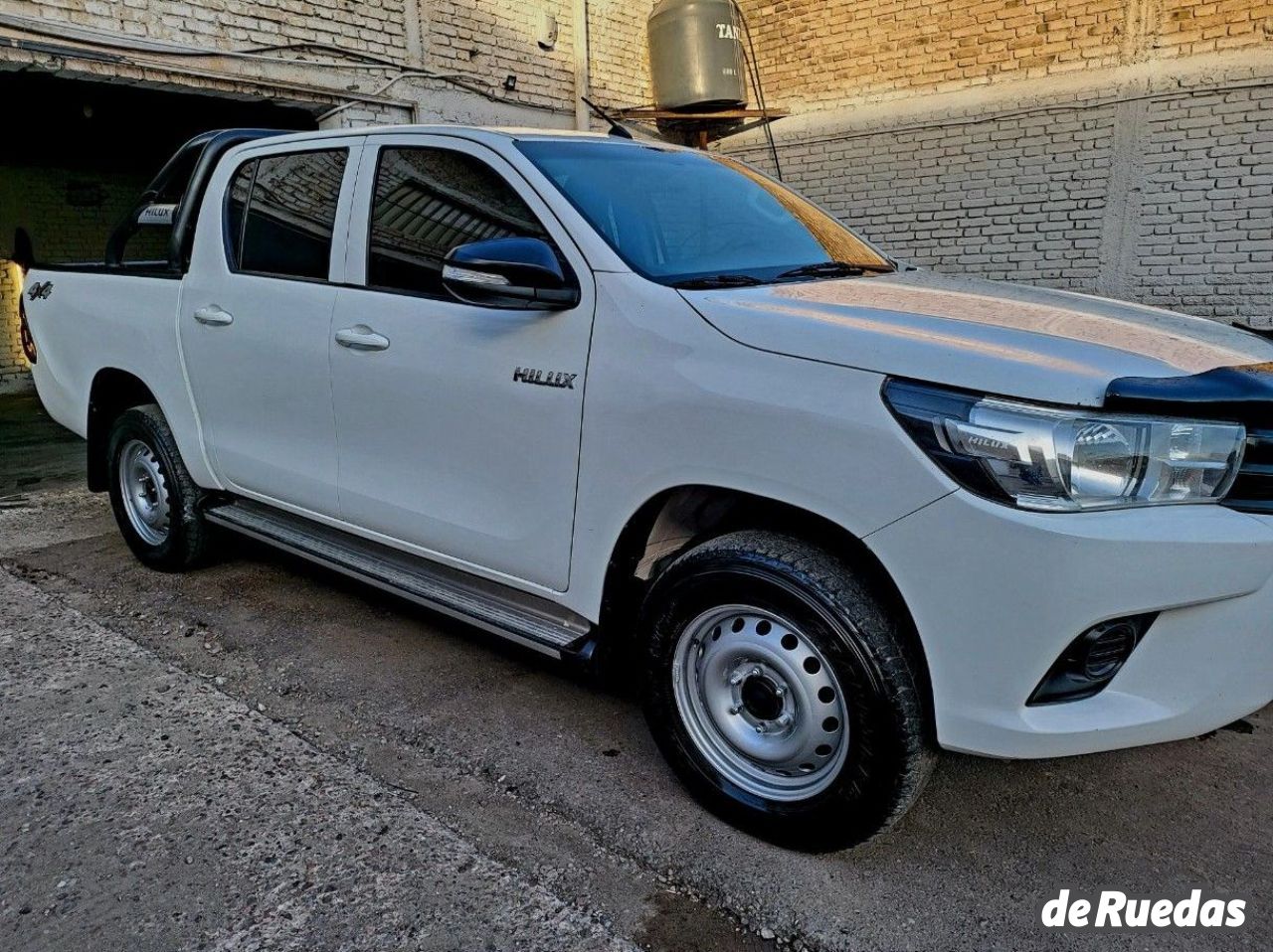 Toyota Hilux Usada en Mendoza, deRuedas