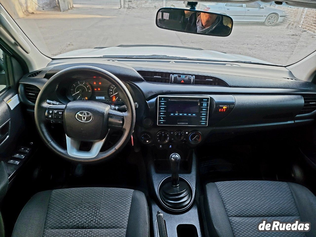 Toyota Hilux Usada en Mendoza, deRuedas