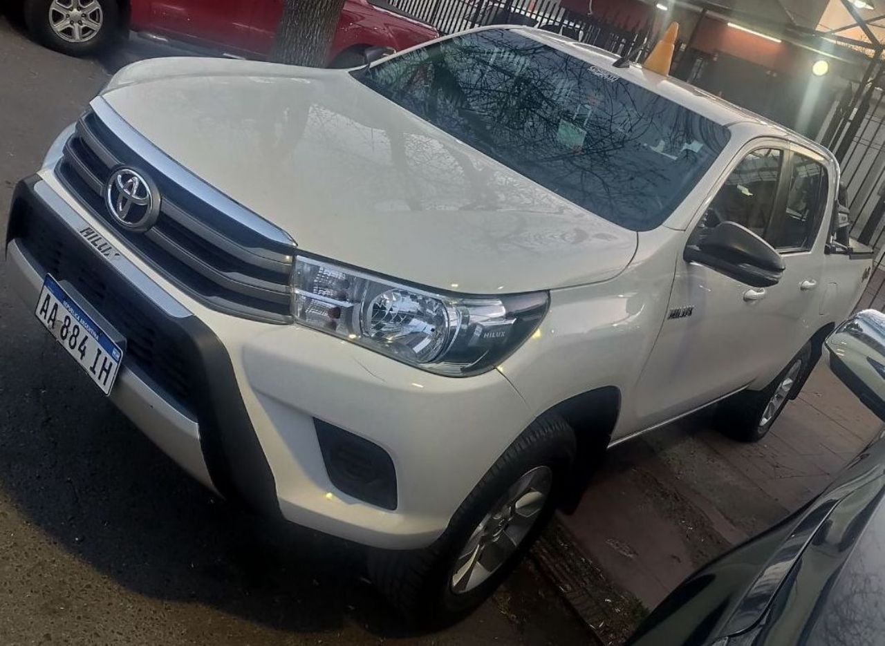 Toyota Hilux Usada en Mendoza, deRuedas