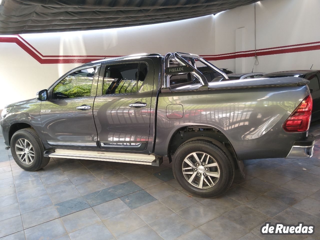 Toyota Hilux Usada en Mendoza, deRuedas
