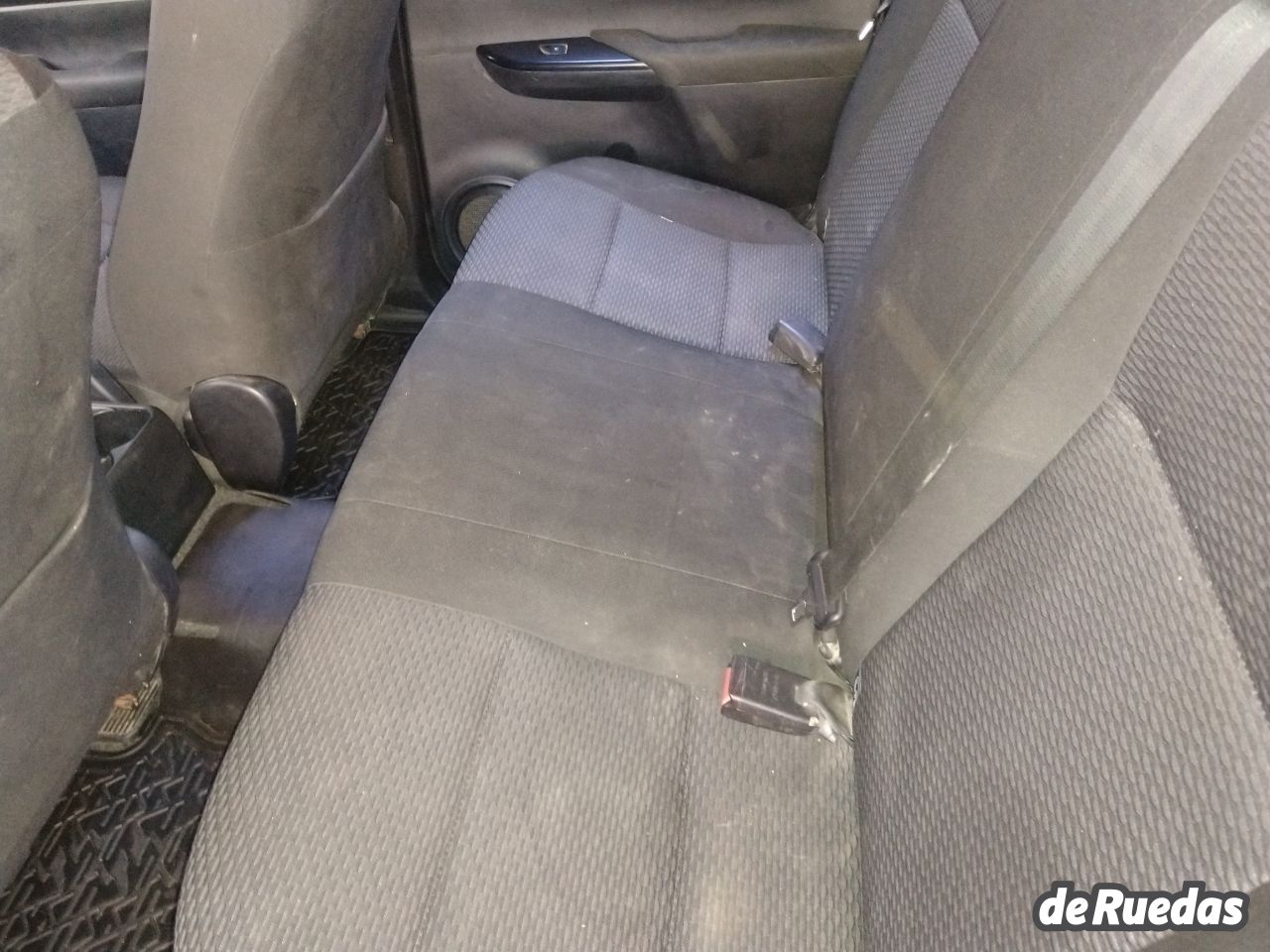 Toyota Hilux Usada en Mendoza, deRuedas
