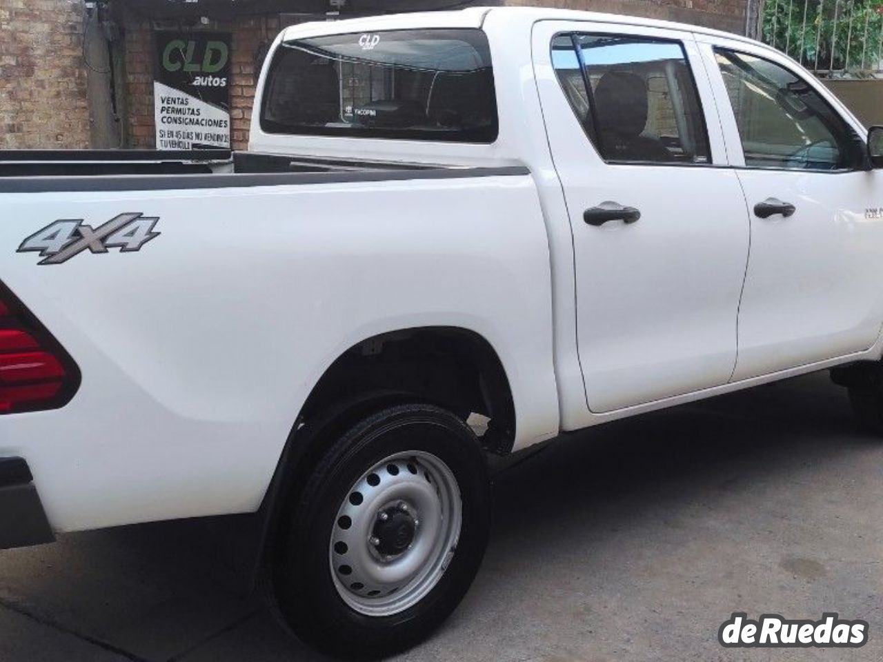 Toyota Hilux Usada en Mendoza, deRuedas