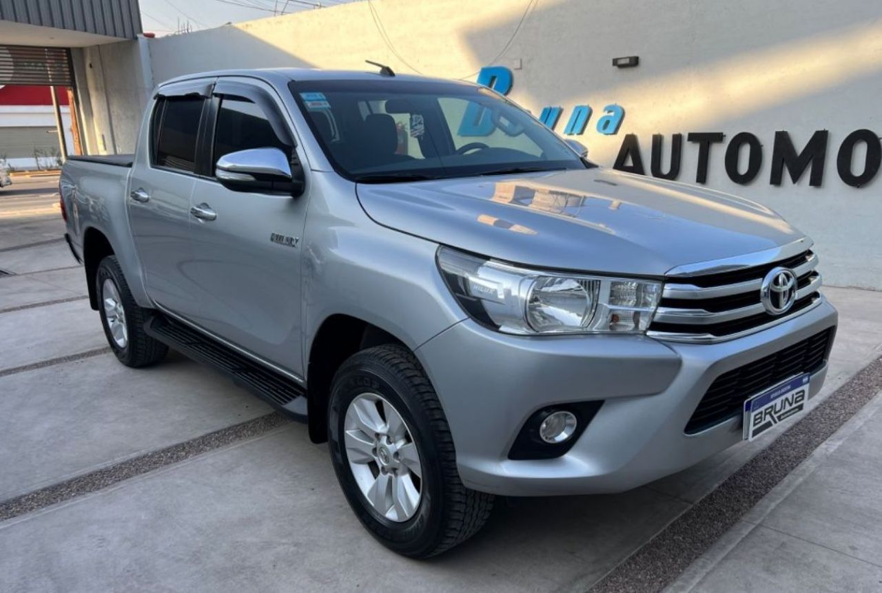 Toyota Hilux Usada en Mendoza, deRuedas