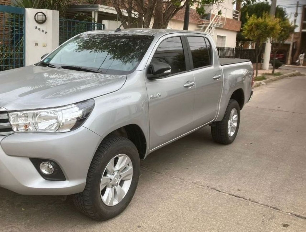 Toyota Hilux Usada en Córdoba, deRuedas
