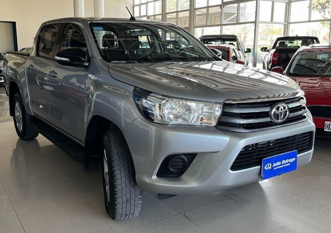 Toyota Hilux Usada en Mendoza, deRuedas