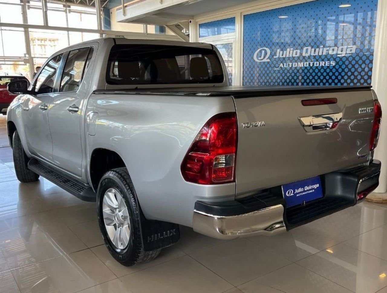 Toyota Hilux Usada en Mendoza, deRuedas