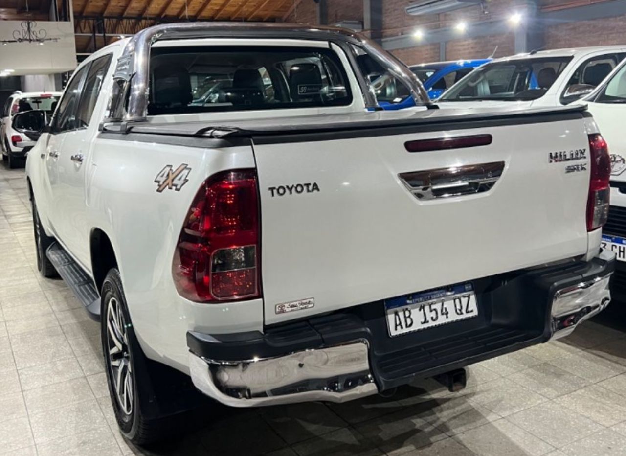 Toyota Hilux Usada Financiado en San Juan, deRuedas