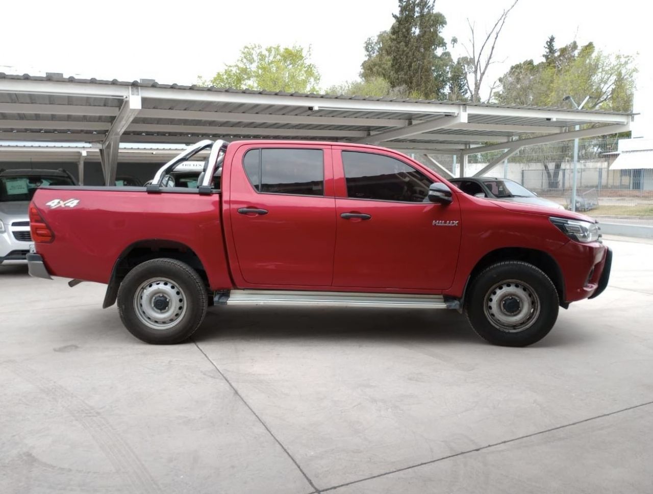 Toyota Hilux Usada en San Luis, deRuedas