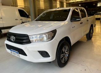 Toyota Hilux Usada en Mendoza Financiado