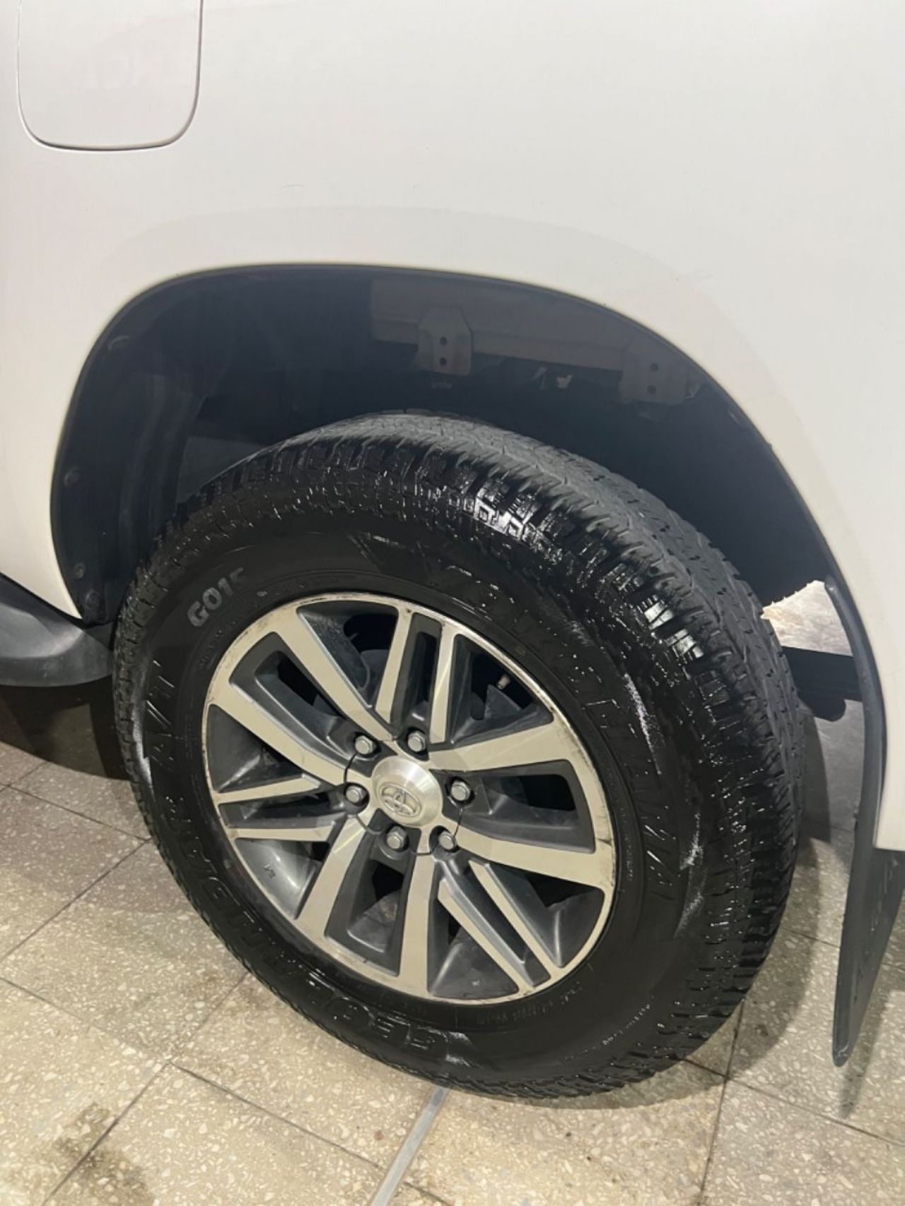 Toyota Hilux Usada en San Juan, deRuedas