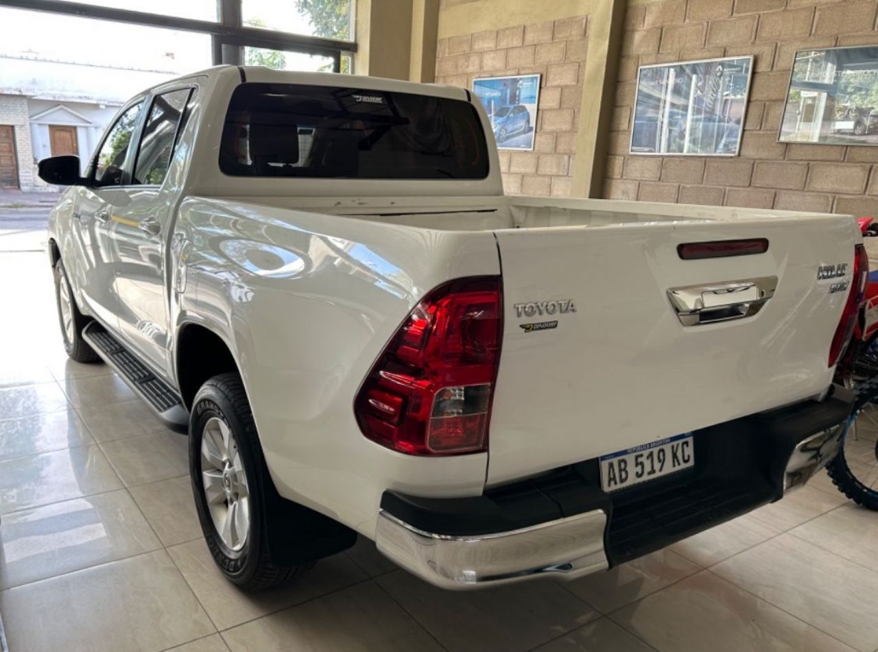Toyota Hilux Usada en Mendoza, deRuedas
