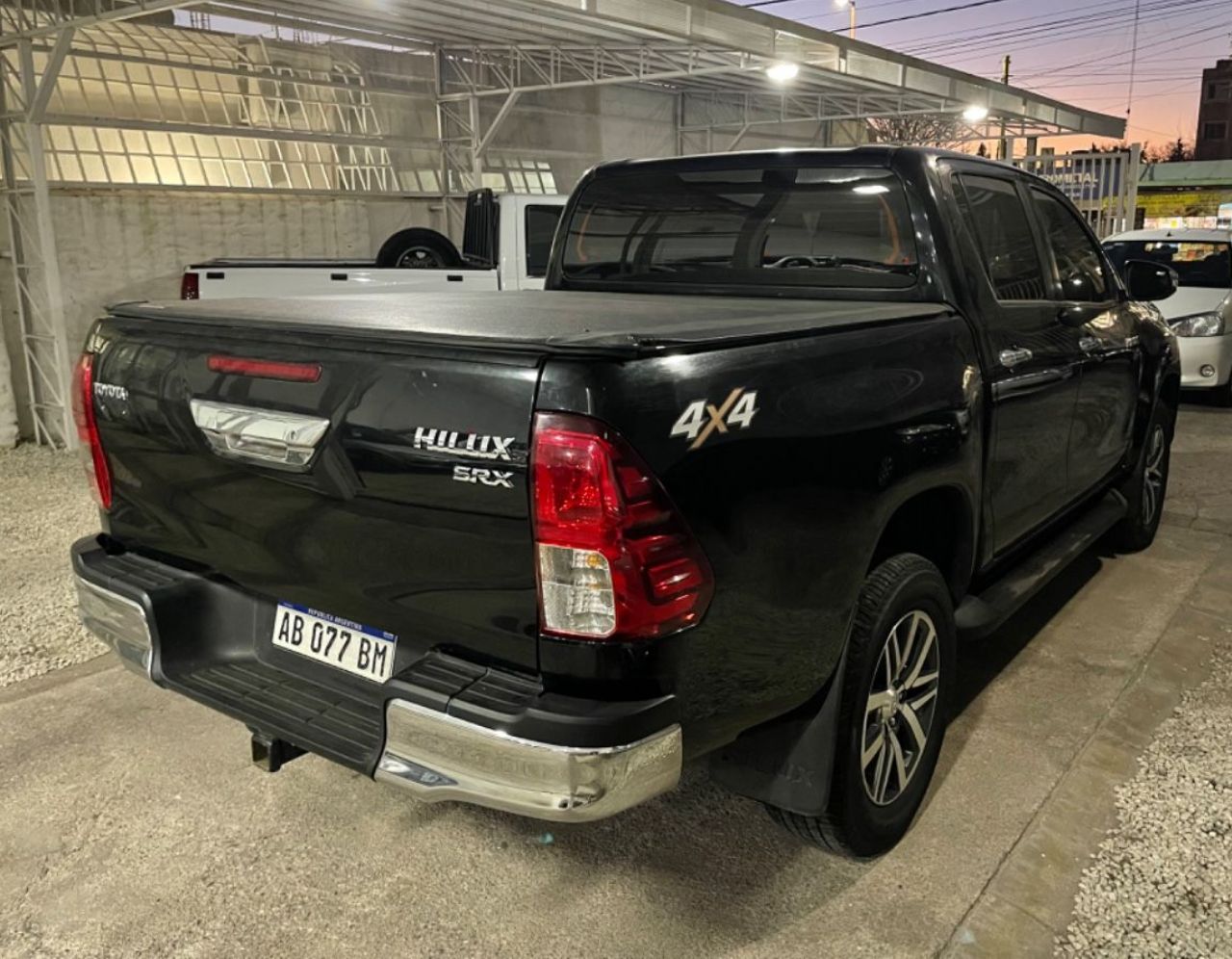 Toyota Hilux Usada en San Luis, deRuedas