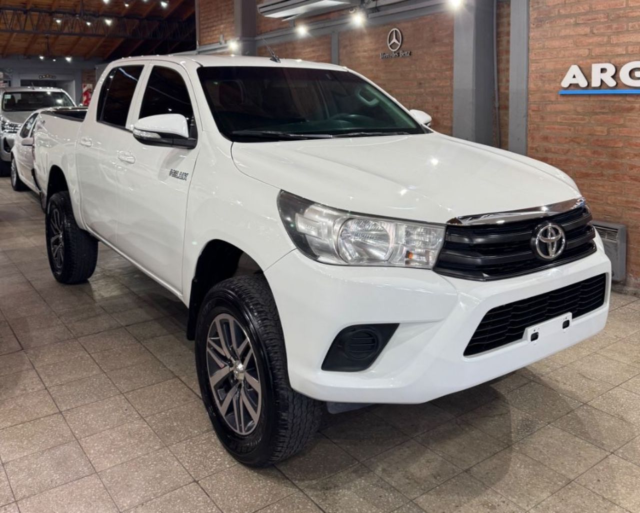 Toyota Hilux Usada Financiado en San Juan, deRuedas