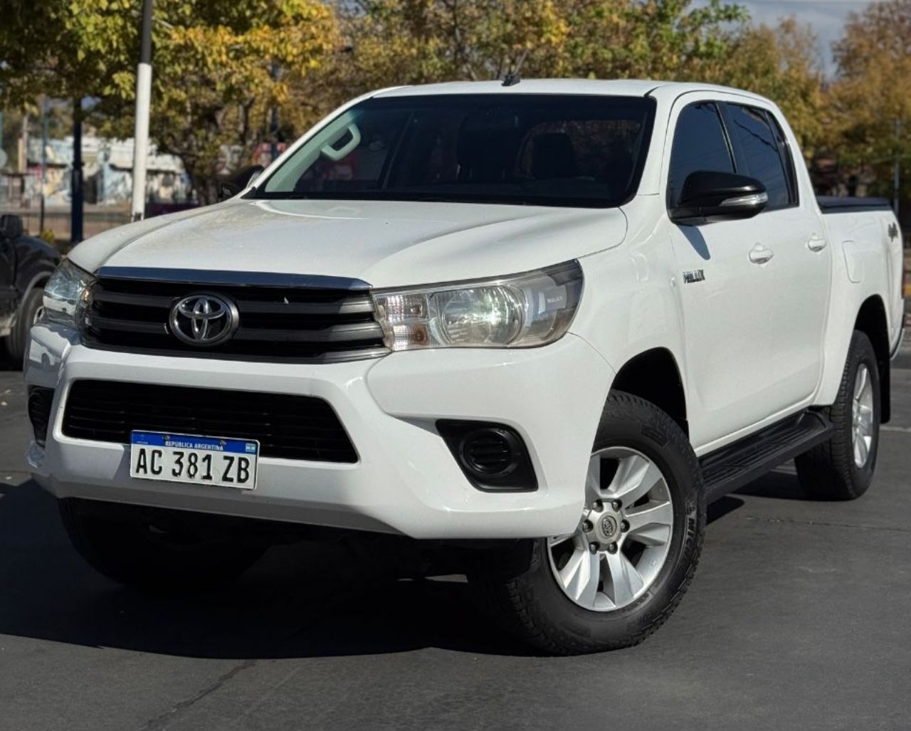 Toyota Hilux Usada en Mendoza, deRuedas