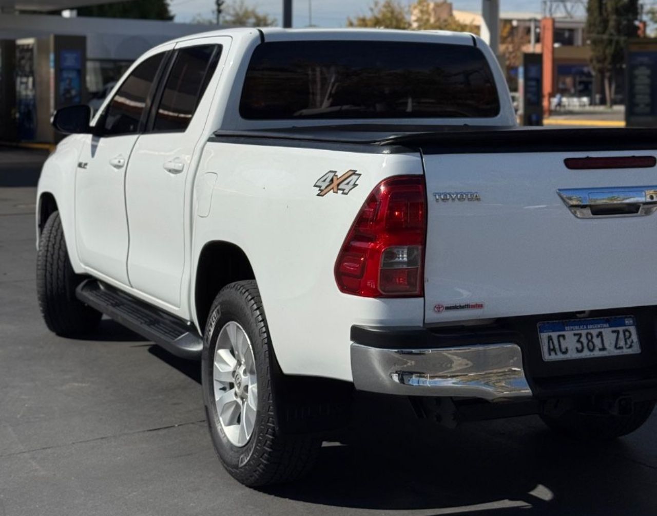 Toyota Hilux Usada en Mendoza, deRuedas