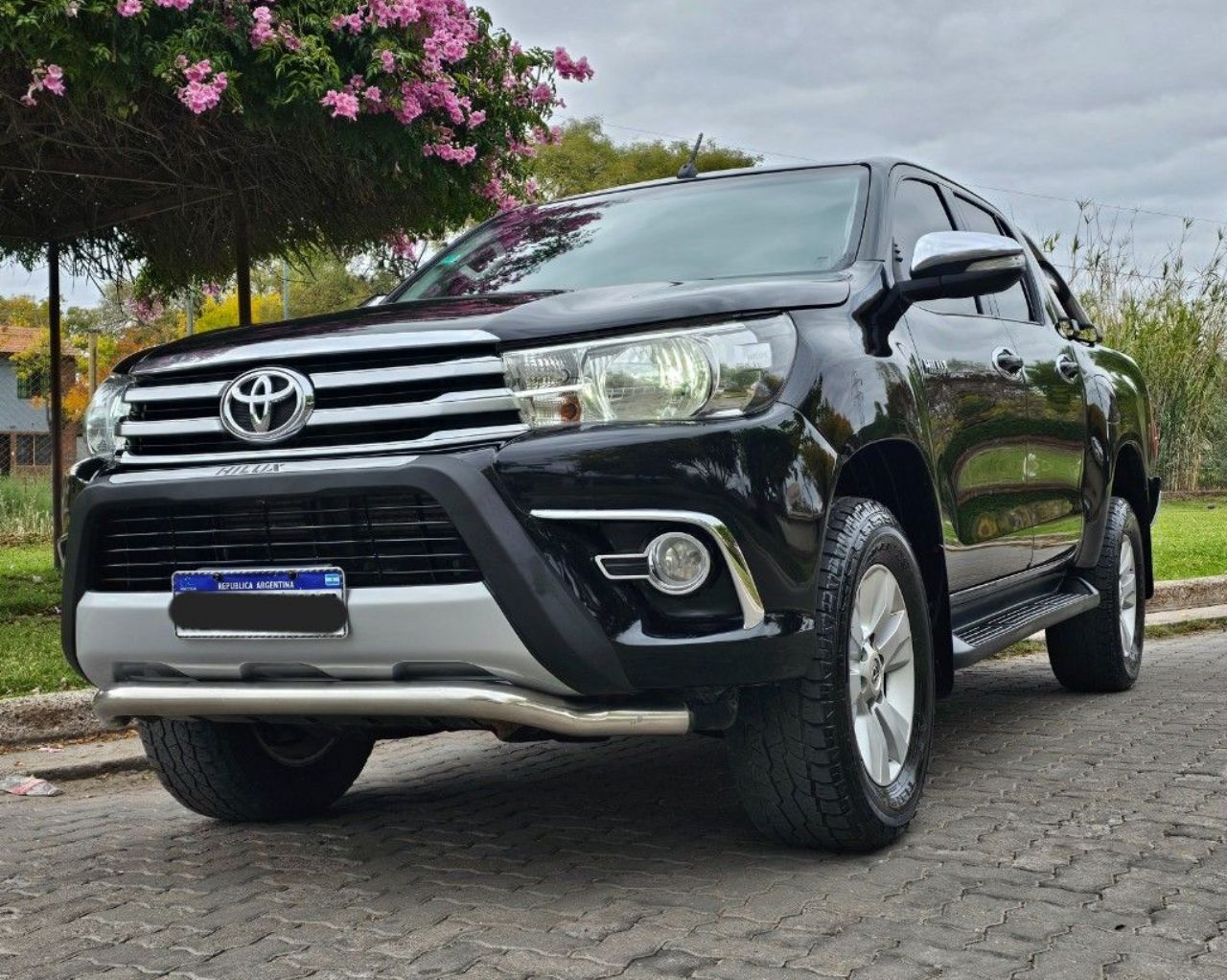 Toyota Hilux Usada en Mendoza, deRuedas