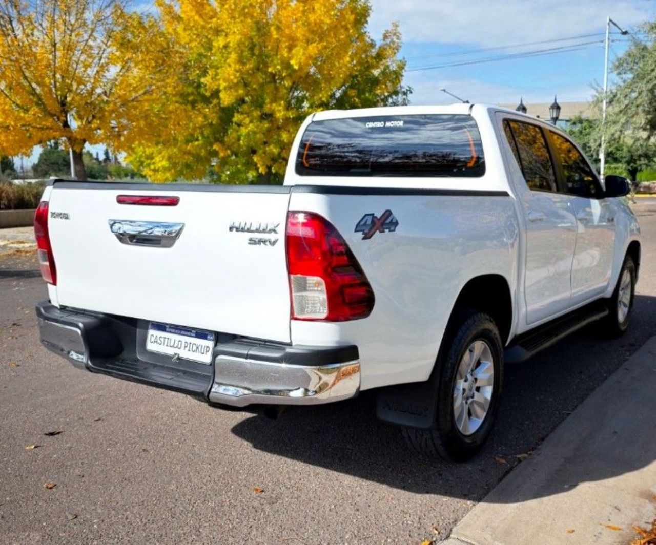 Toyota Hilux Usada en Mendoza, deRuedas