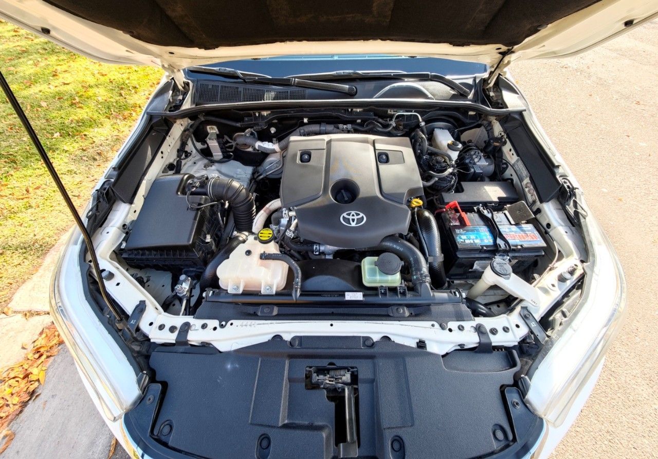 Toyota Hilux Usada en Mendoza, deRuedas