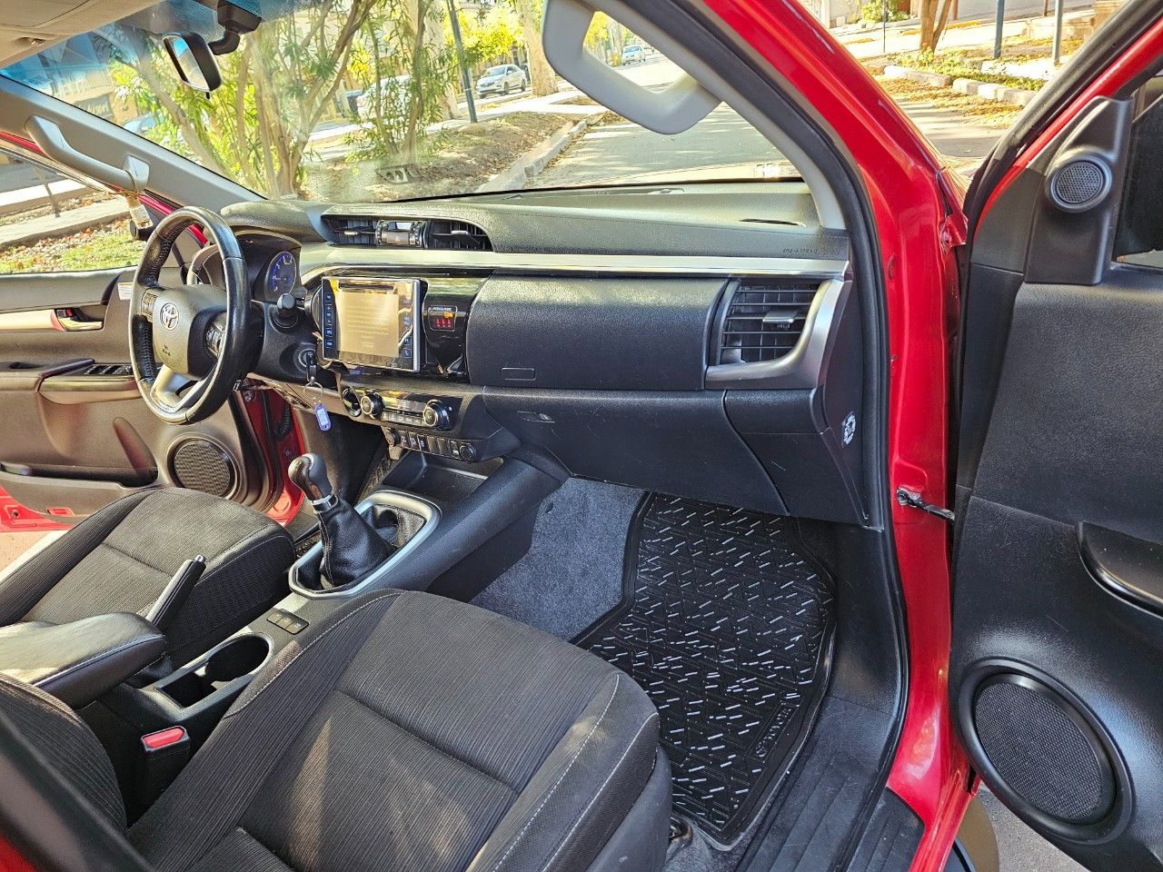 Toyota Hilux Usada en Mendoza, deRuedas