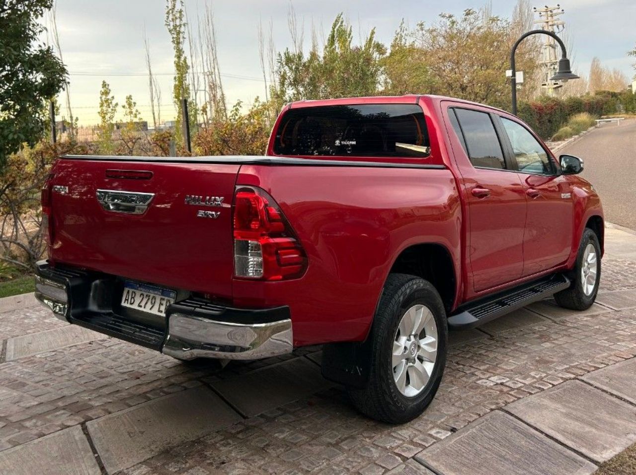 Toyota Hilux Usada Financiado en Mendoza, deRuedas