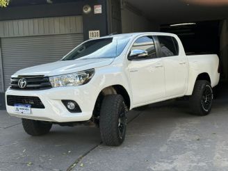 Toyota Hilux Usada en Córdoba Financiado