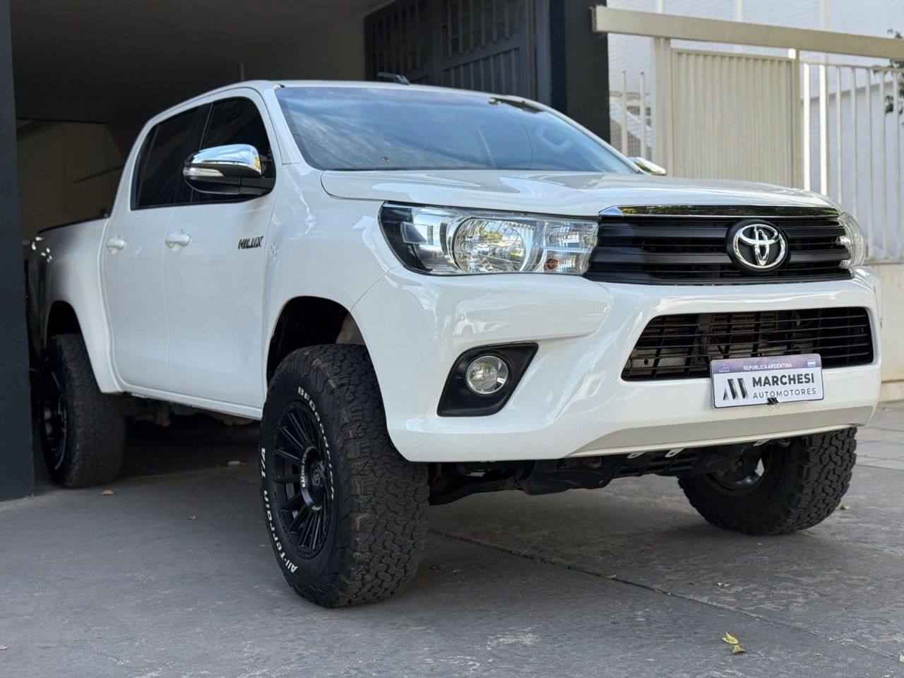 Toyota Hilux Usada Financiado en Córdoba, deRuedas