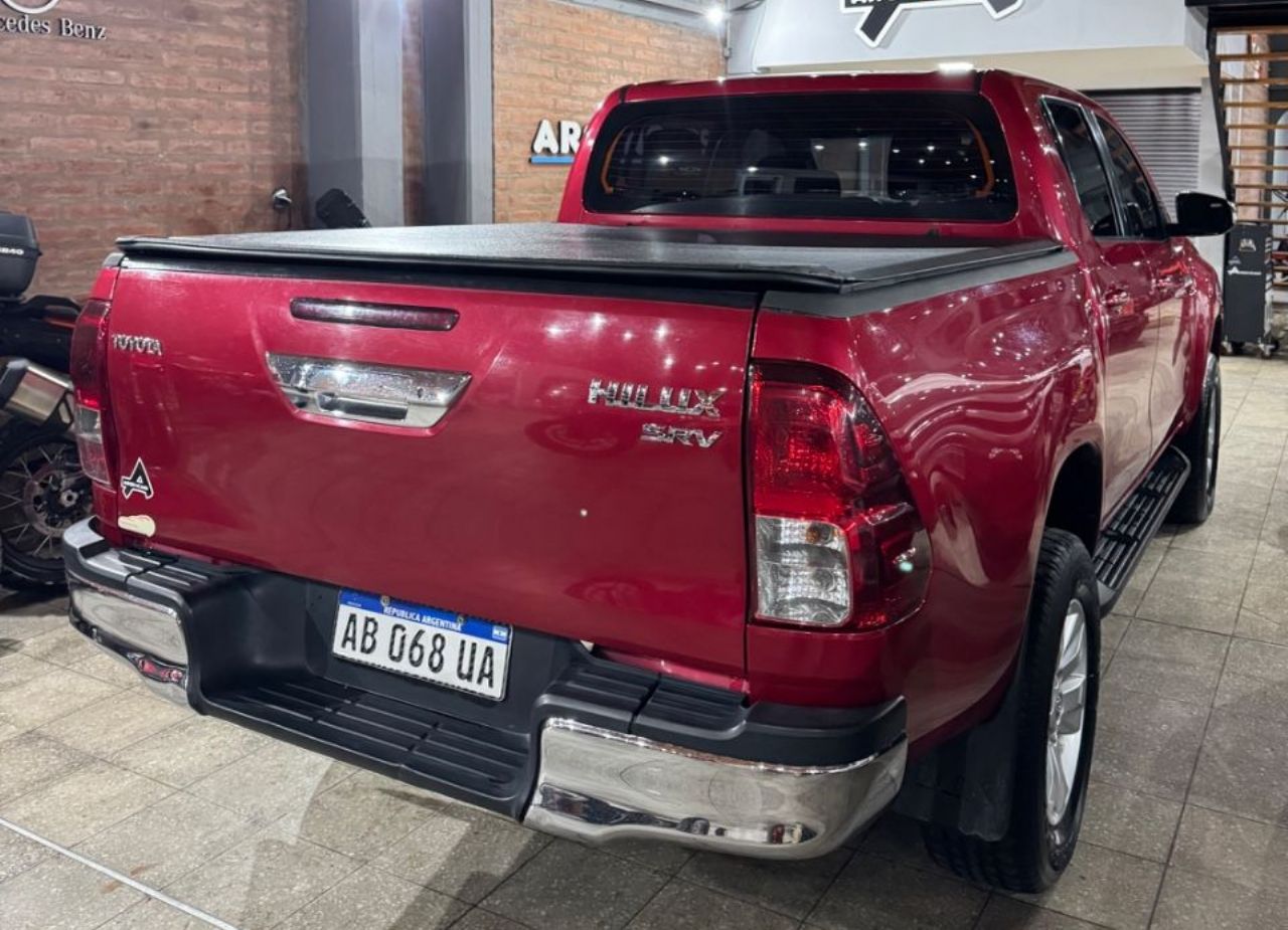 Toyota Hilux Usada Financiado en San Juan, deRuedas