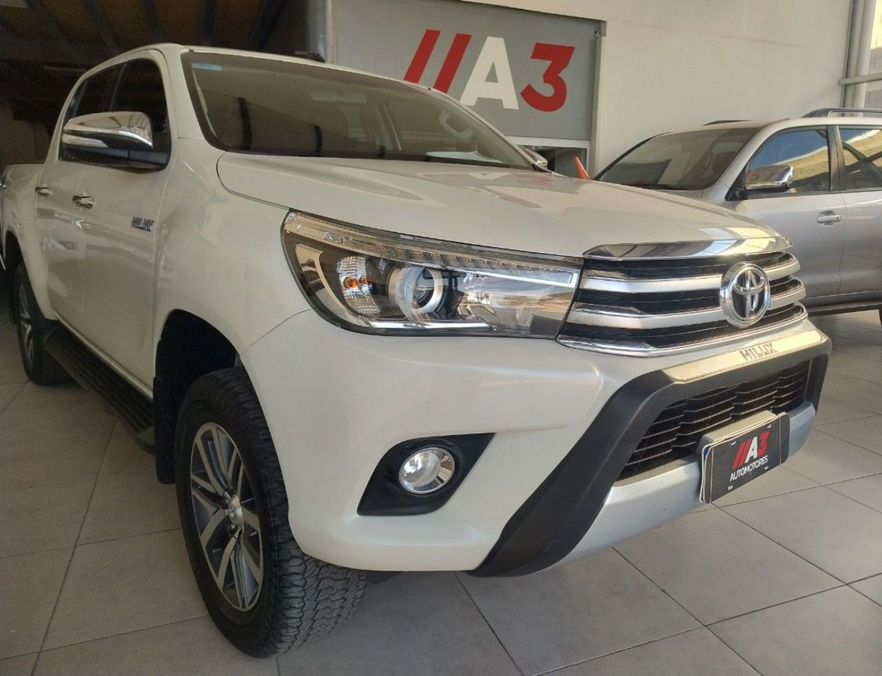 Toyota Hilux Usada Financiado en Mendoza, deRuedas