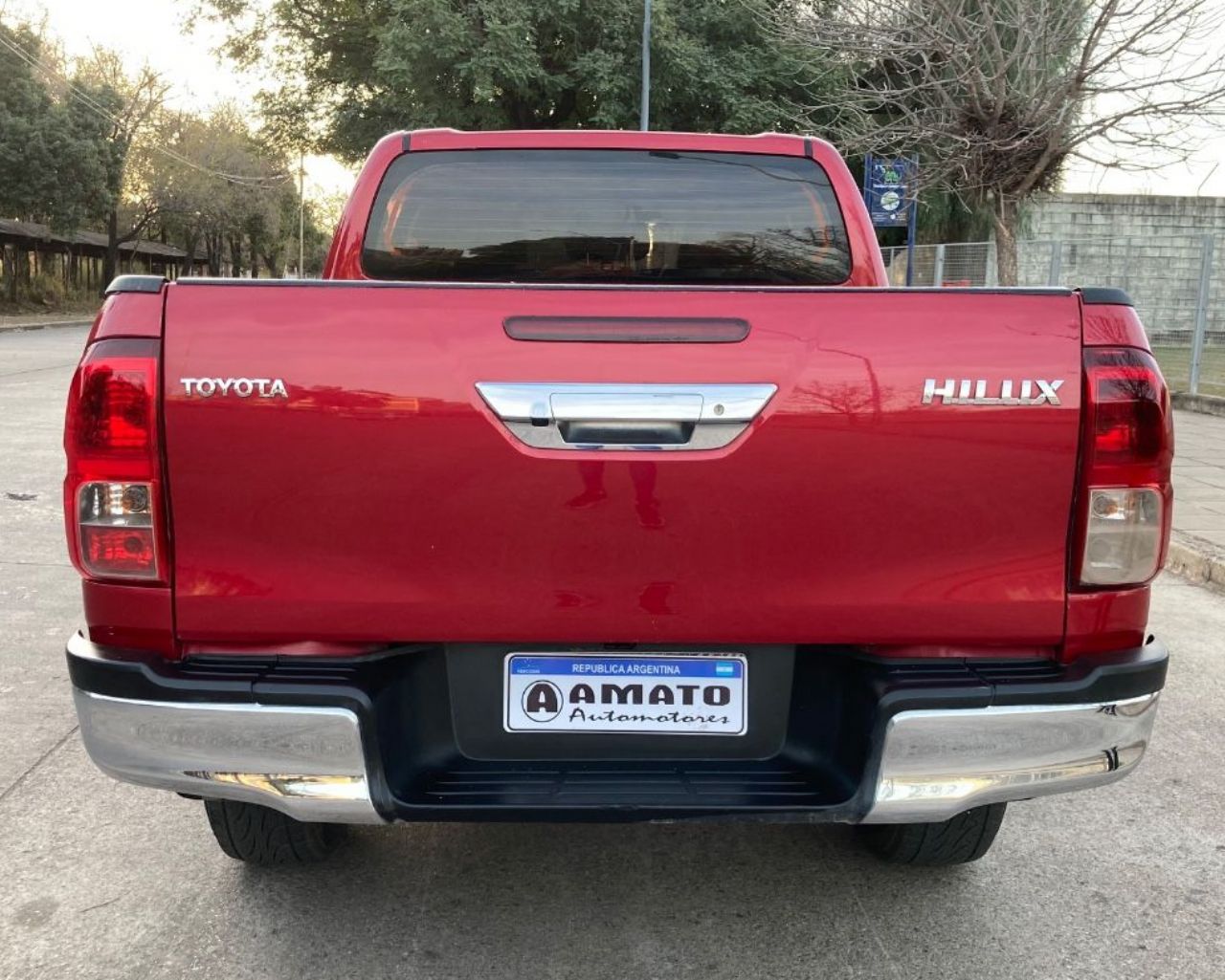 Toyota Hilux Usada Financiado en Córdoba, deRuedas