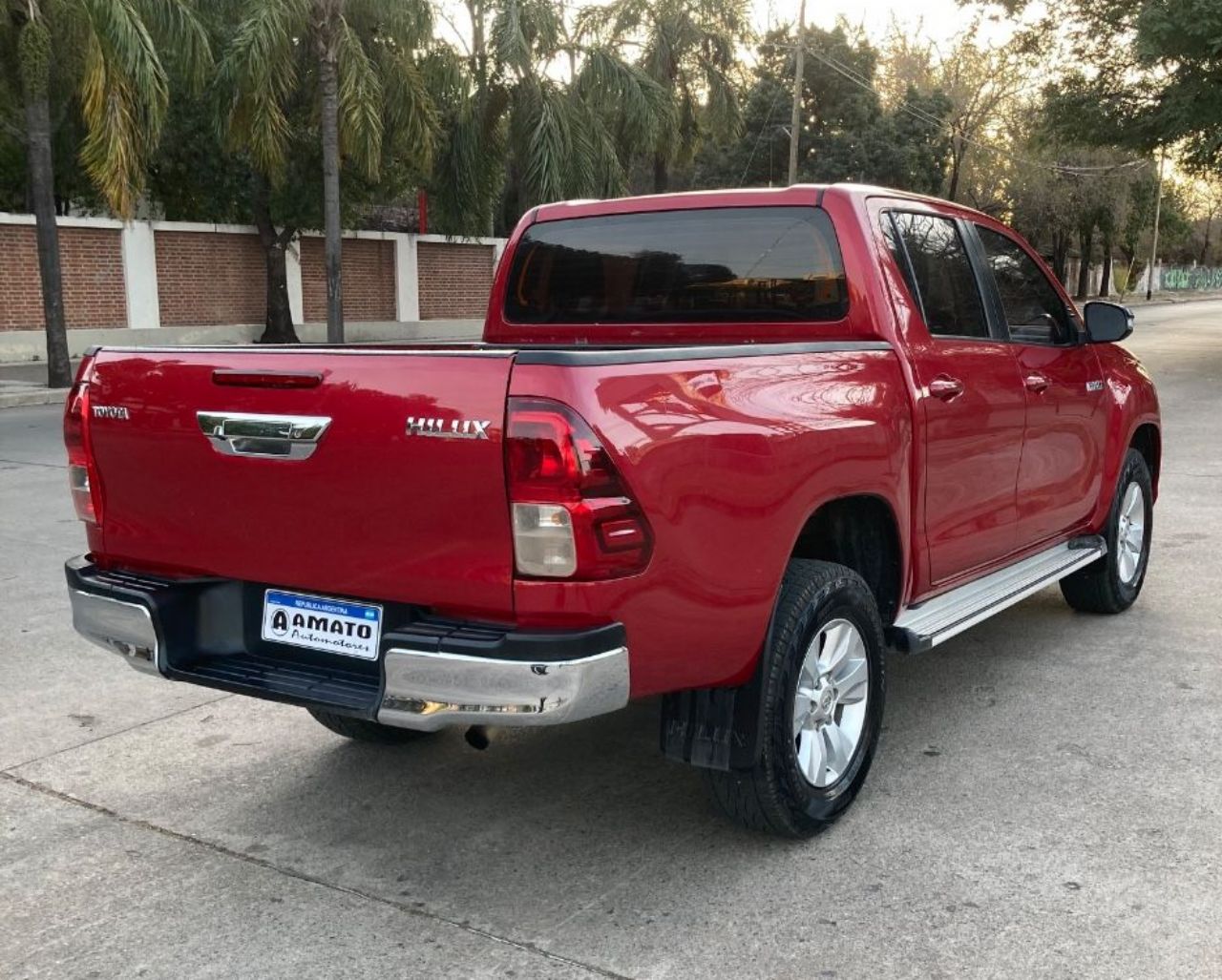 Toyota Hilux Usada Financiado en Córdoba, deRuedas