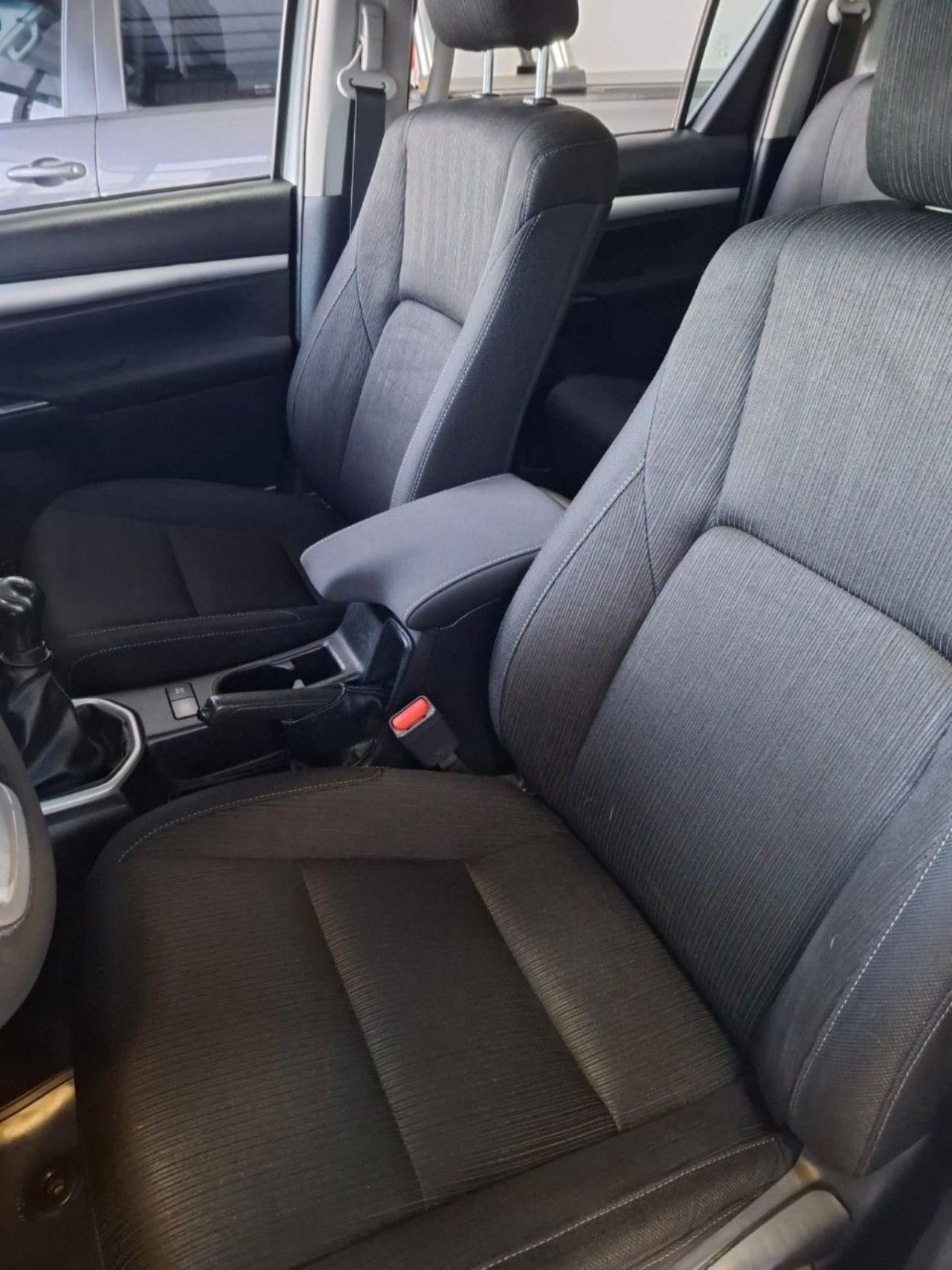 Toyota Hilux Usada Financiado en Mendoza, deRuedas