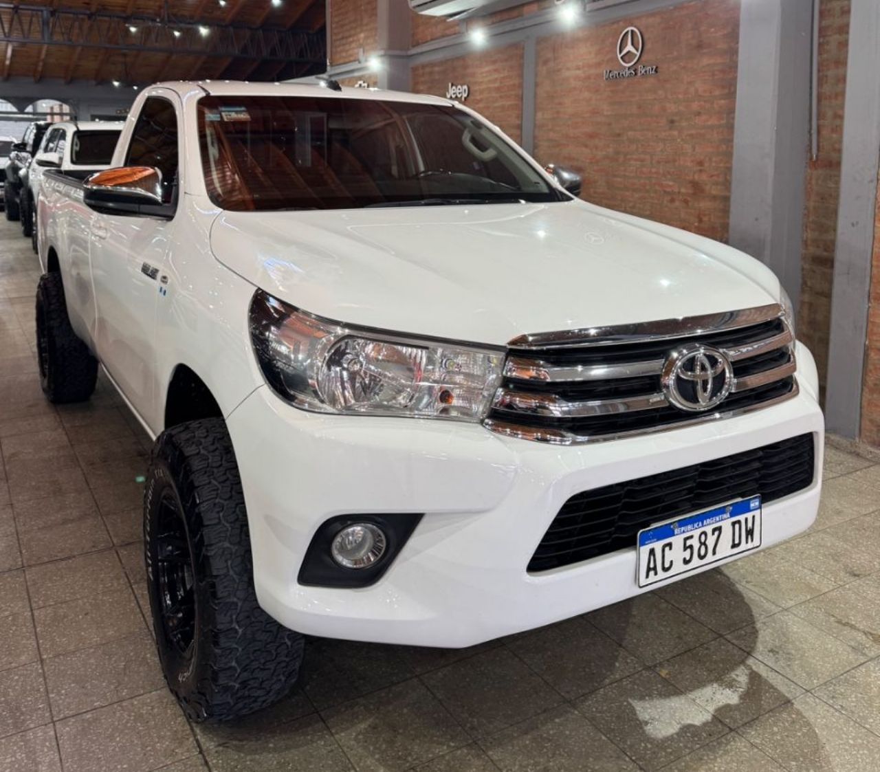 Toyota Hilux Usada Financiado en San Juan, deRuedas
