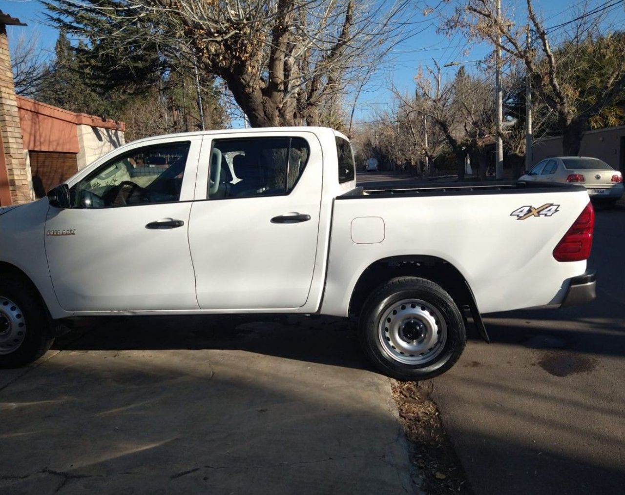 Toyota Hilux Usada en Mendoza, deRuedas