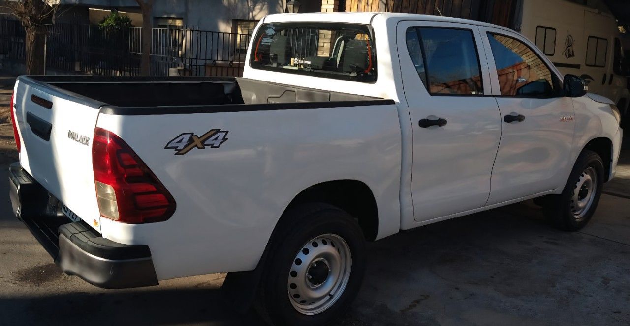 Toyota Hilux Usada en Mendoza, deRuedas