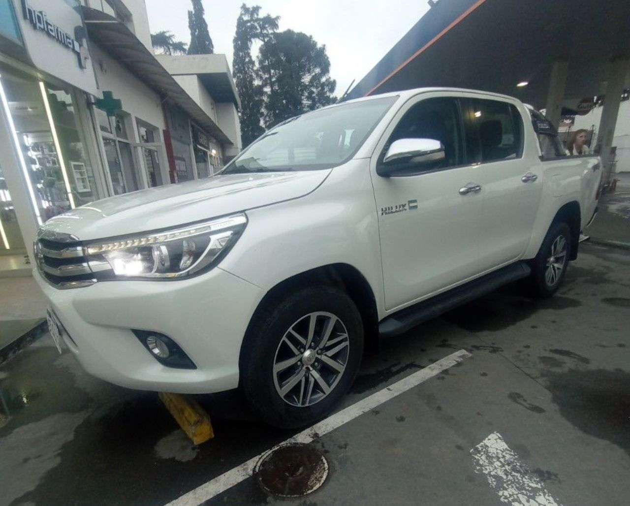 Toyota Hilux Usada en Córdoba, deRuedas