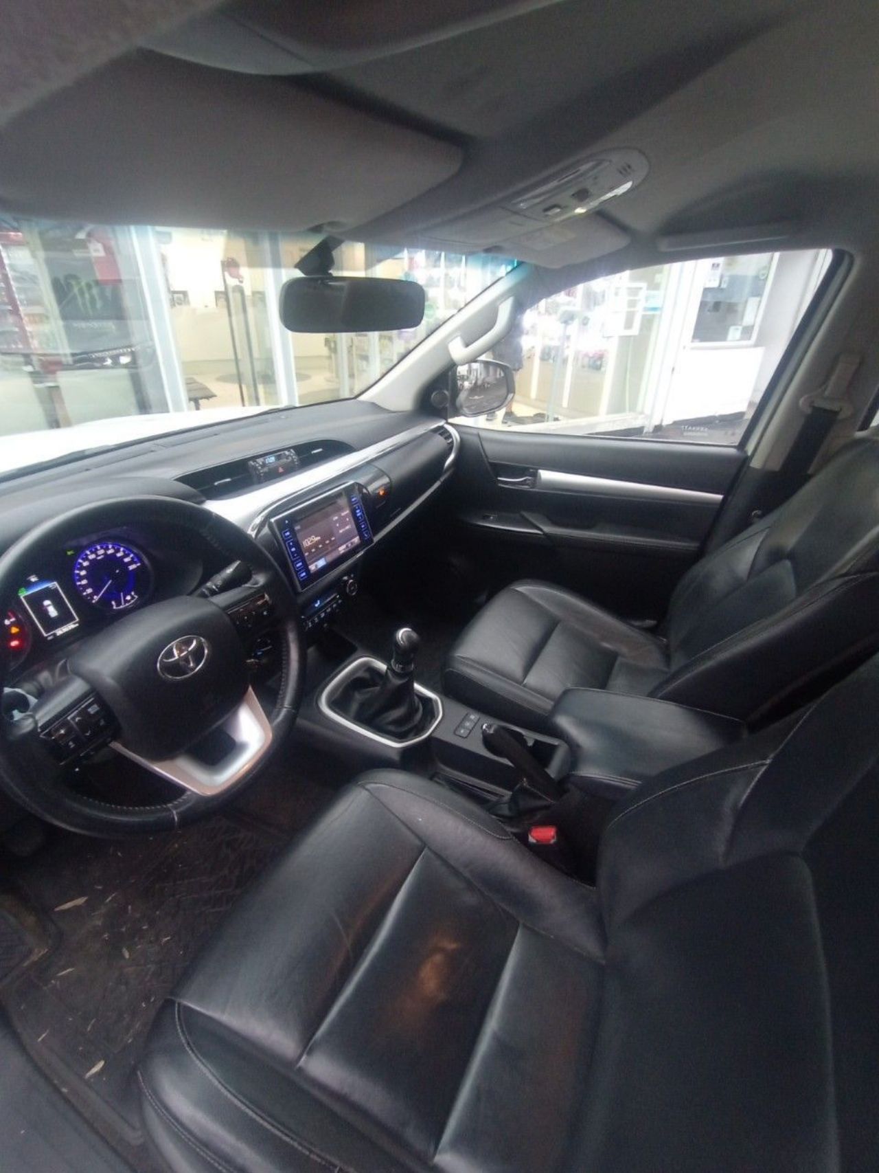 Toyota Hilux Usada en Córdoba, deRuedas