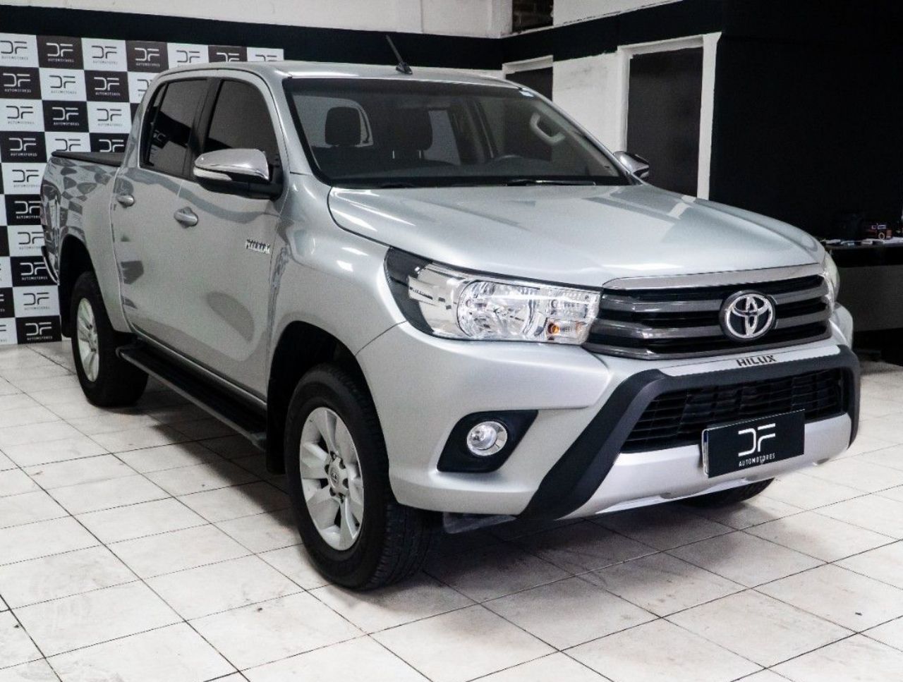 Toyota Hilux Usada en Mendoza, deRuedas