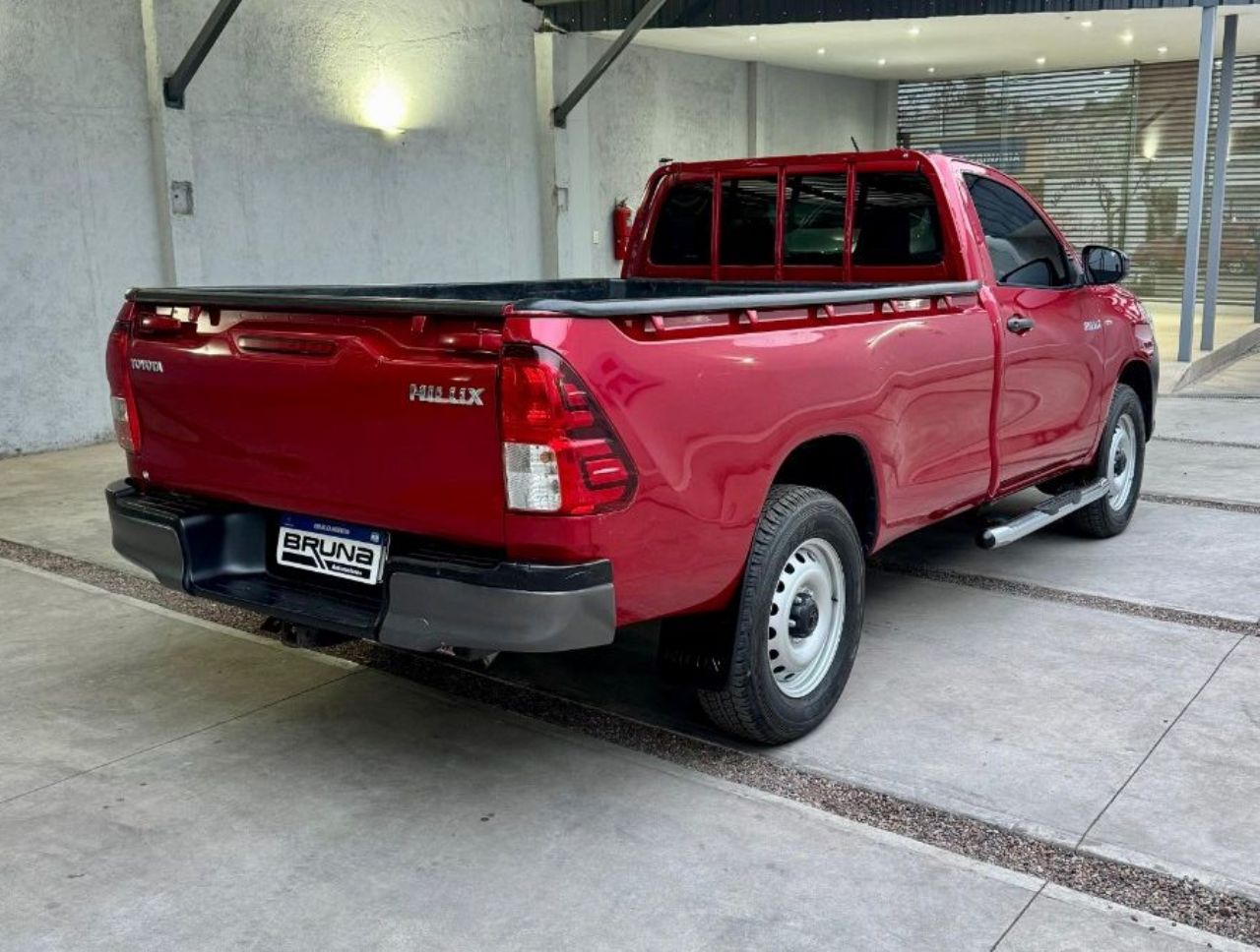 Toyota Hilux Usada en Mendoza, deRuedas