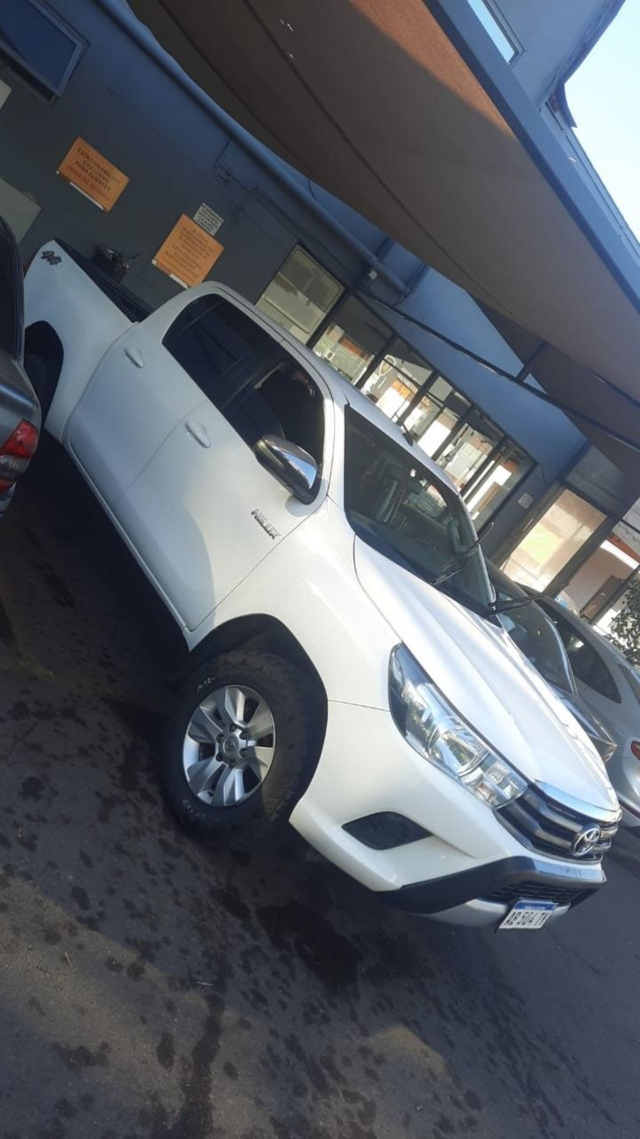 Toyota Hilux Usada en Mendoza, deRuedas