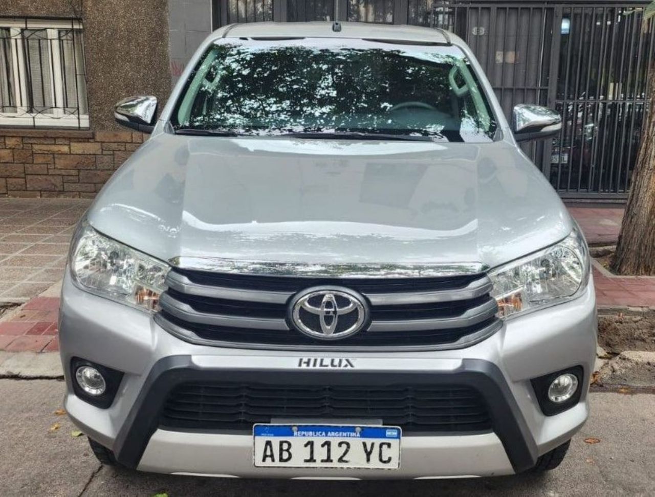 Toyota Hilux Usada en Mendoza, deRuedas