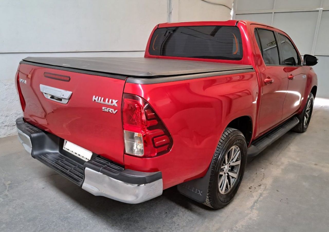 Toyota Hilux Usada Financiado en Mendoza, deRuedas