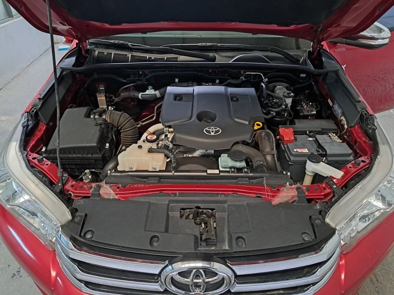 Toyota Hilux Usada Financiado en Mendoza, deRuedas