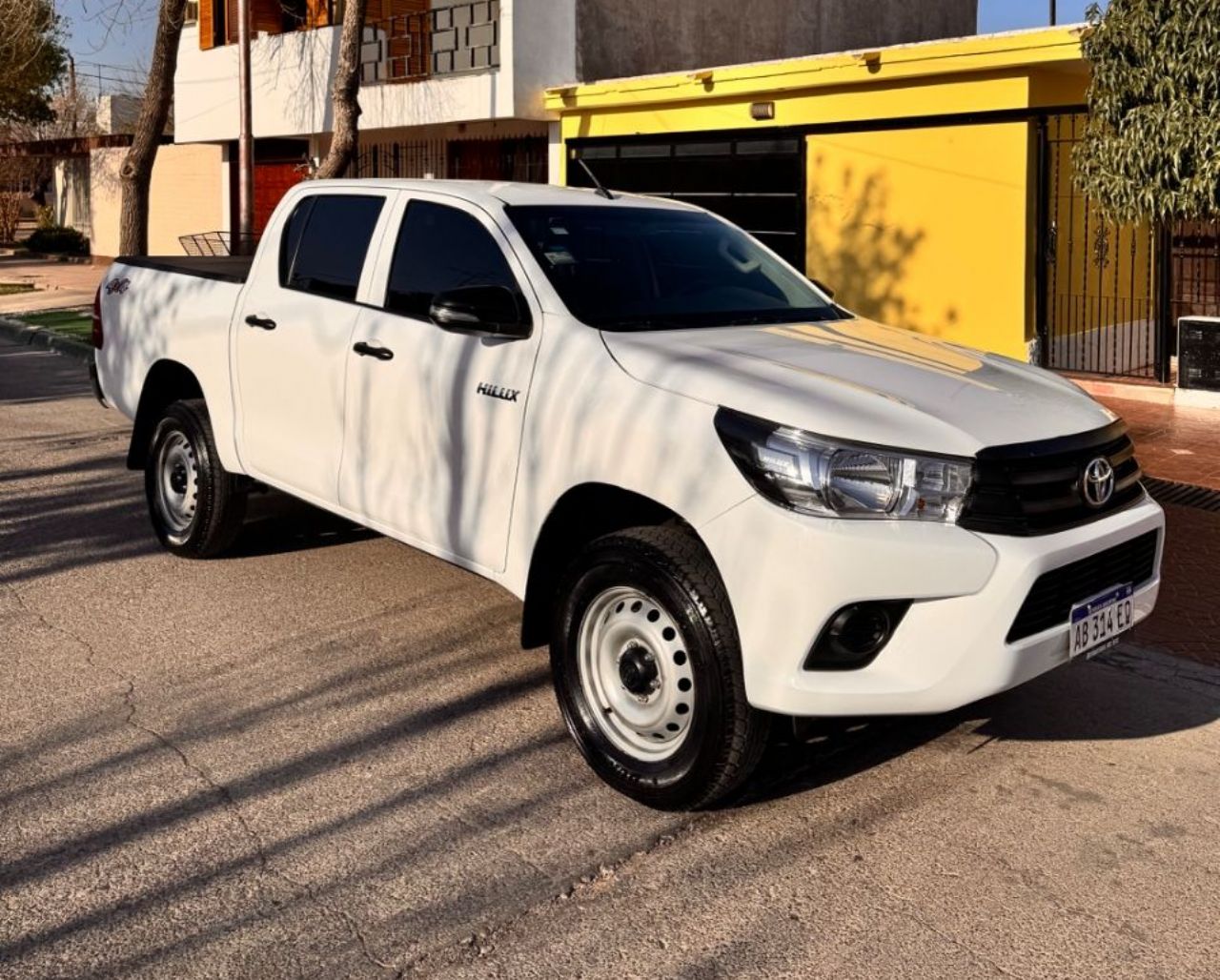 Toyota Hilux Usada en Mendoza, deRuedas