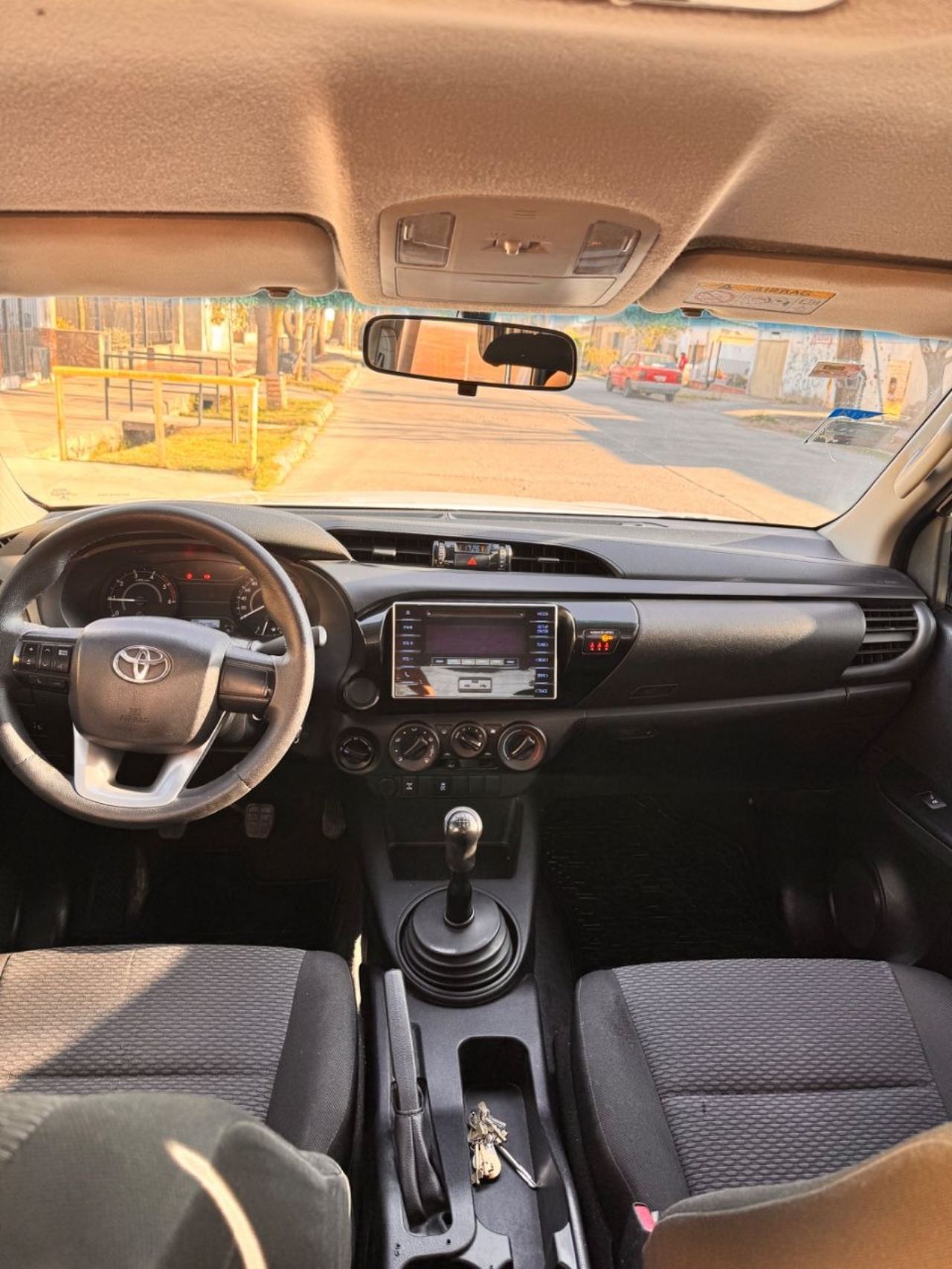 Toyota Hilux Usada en Mendoza, deRuedas