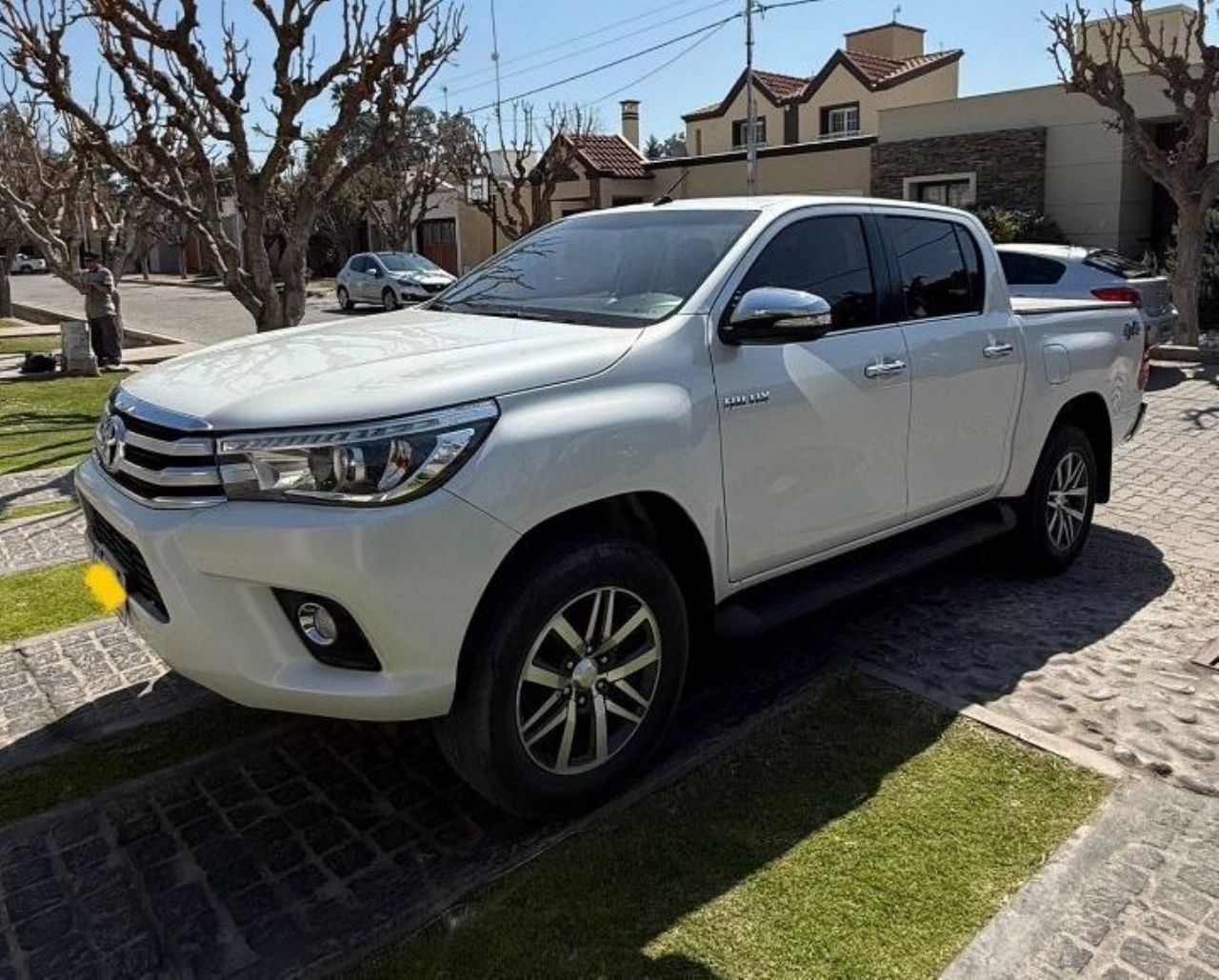 Toyota Hilux Usada en Mendoza, deRuedas