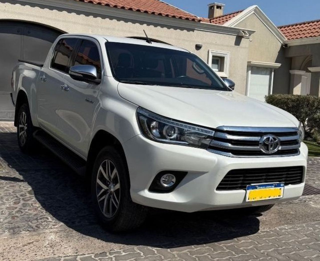 Toyota Hilux Usada en Mendoza, deRuedas
